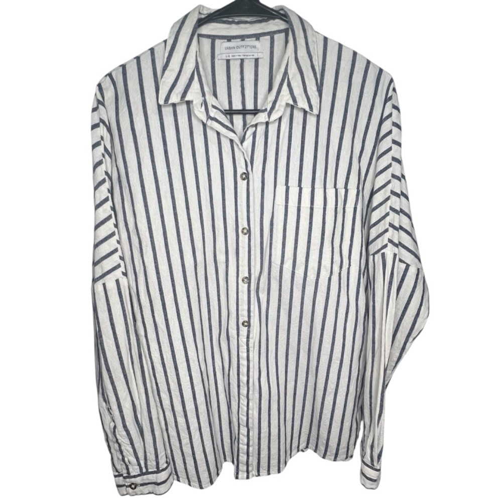 Urban Outfitters Blue And White Striped Long Sleeve Button Down Shirt W/ Pocket
